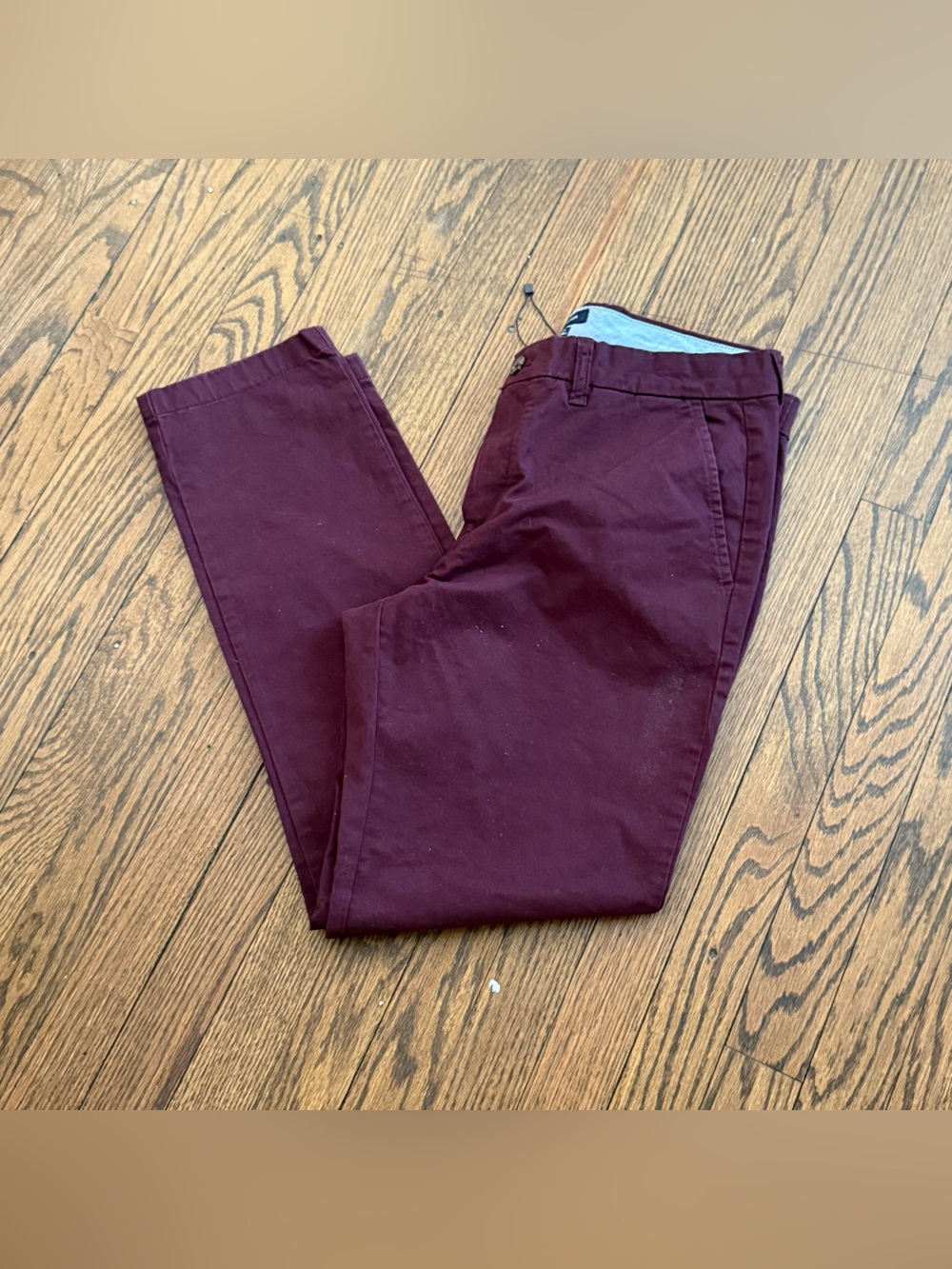 Tommy Hilfiger Men's Chinos in Deep Wine